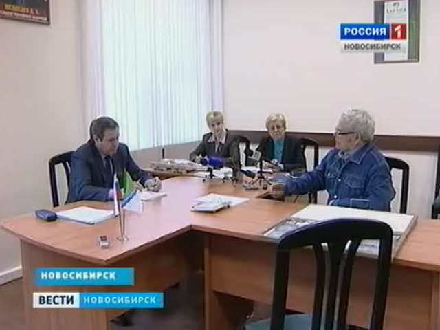 Новосибирец, предложивший мэру идею ремонта дорог, встретился с градоначальником