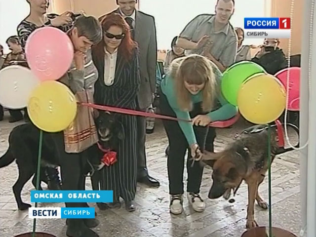 В Омске открыли первый в Сибири кинотеатр для слепых