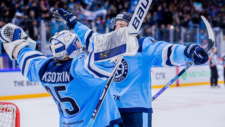 «Сибирь» продлила контракт с 24-летним вратарём Антоном Красоткиным ещё на два сезона