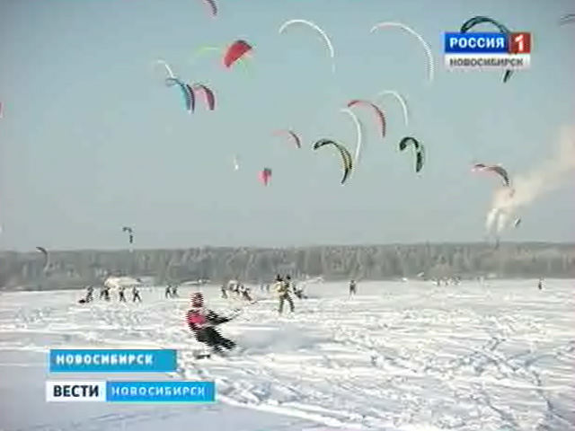 Кубок Сибири по зимнему кайтингу прошел на Новосибирском водохранилище
