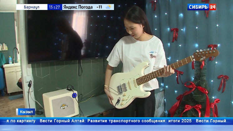 Власти Тувы исполнили новогодние желания детей на акции «Ёлка желаний»