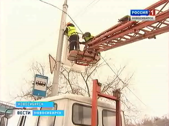 Сегодня в Новосибирске начали исчезать рекламные конструкции
