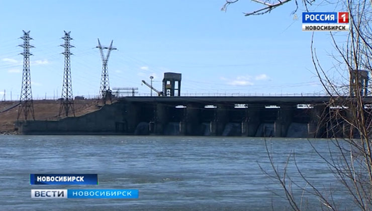 Уровень воды в оби в новосибирске сейчас. Критический уровень воды в Оби в Новосибирске. Паводок в Камне-на-Оби.