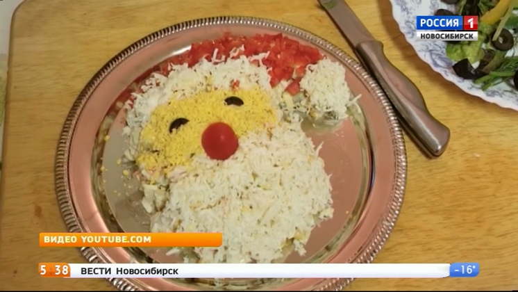 Диетологи посоветовали новосибирцам поесть перед новогодним застольем
