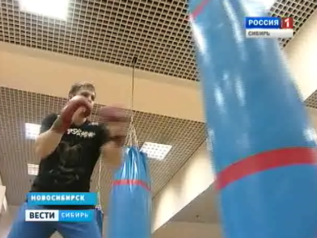 Новосибирец выиграл золото в полутяжелом весе на Кубке Мира по кикбоксингу