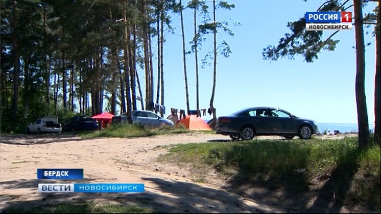 Платите 300 рублей : жители Бердска пожаловались на сборы при въезде на пляж