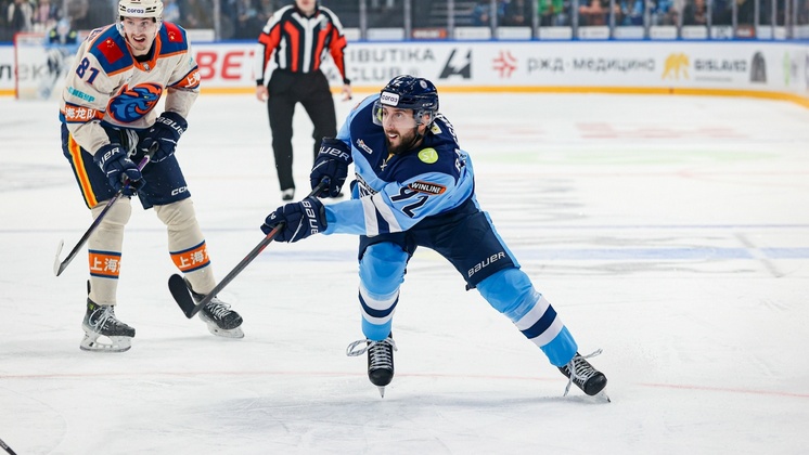 Хоккейная «Сибирь» попрощалась с нападающим Кириллом Рассказовым