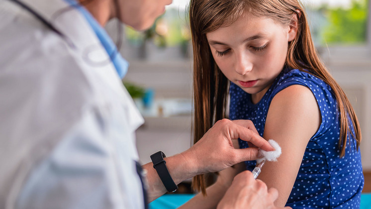 Детский омбудсмен Болтенко заявила о необходимости вакцинации детей от COVID-19