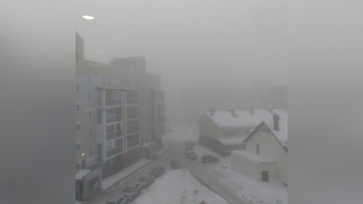 Новосибирск окутал густой туман