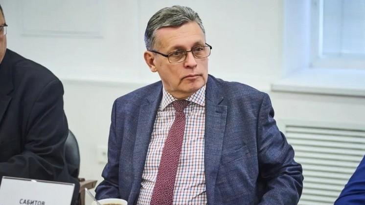 Рифат Сабитов: «МАКС объединил массовую коммуникацию и сервисы в одном приложении»