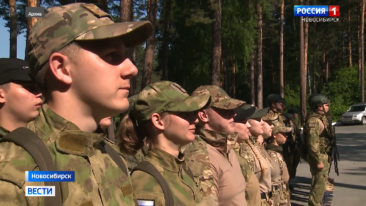 Военно-патриотическое движение «Защитник» празднует юбилей в Новосибирске