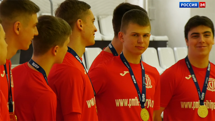 «Спортивная среда»: юные новосибирские хоккеисты успешно выступают на первенстве России