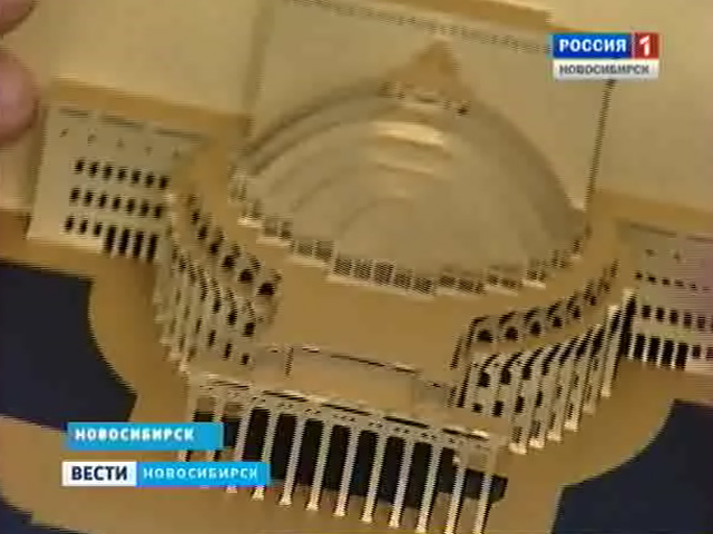 Новосибирский архитектор приготовил необычные сувениры к юбилею города