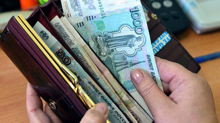 В Новосибирской области приставы заставили банкрота выплатить долги по зарплате
