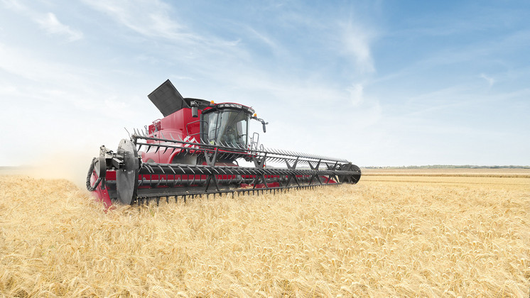 Более 1,5 тысяч единиц новой техники и оборудования закупили новосибирские аграрии в 2021 году