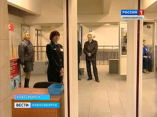 Как защищают пассажиров метро в Новосибирске?