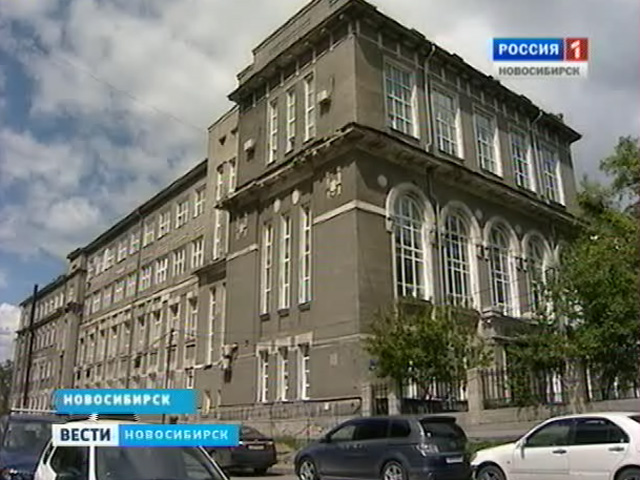 За лето в Новосибирске отреставрируют два десятка домов-памятников