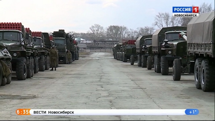 Боевые машины к Параду Победы в Новосибирске готовы