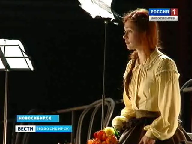 Старейший театр Новосибирска &quot;Красный Факел&quot; отмечает день рождения