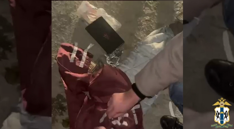 Новосибирца задержали за помощь мошенникам в обмане пенсионера из Карелии