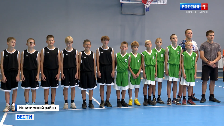 Спорткомплекс в селе Улыбино Новосибирской области открыли после ремонта