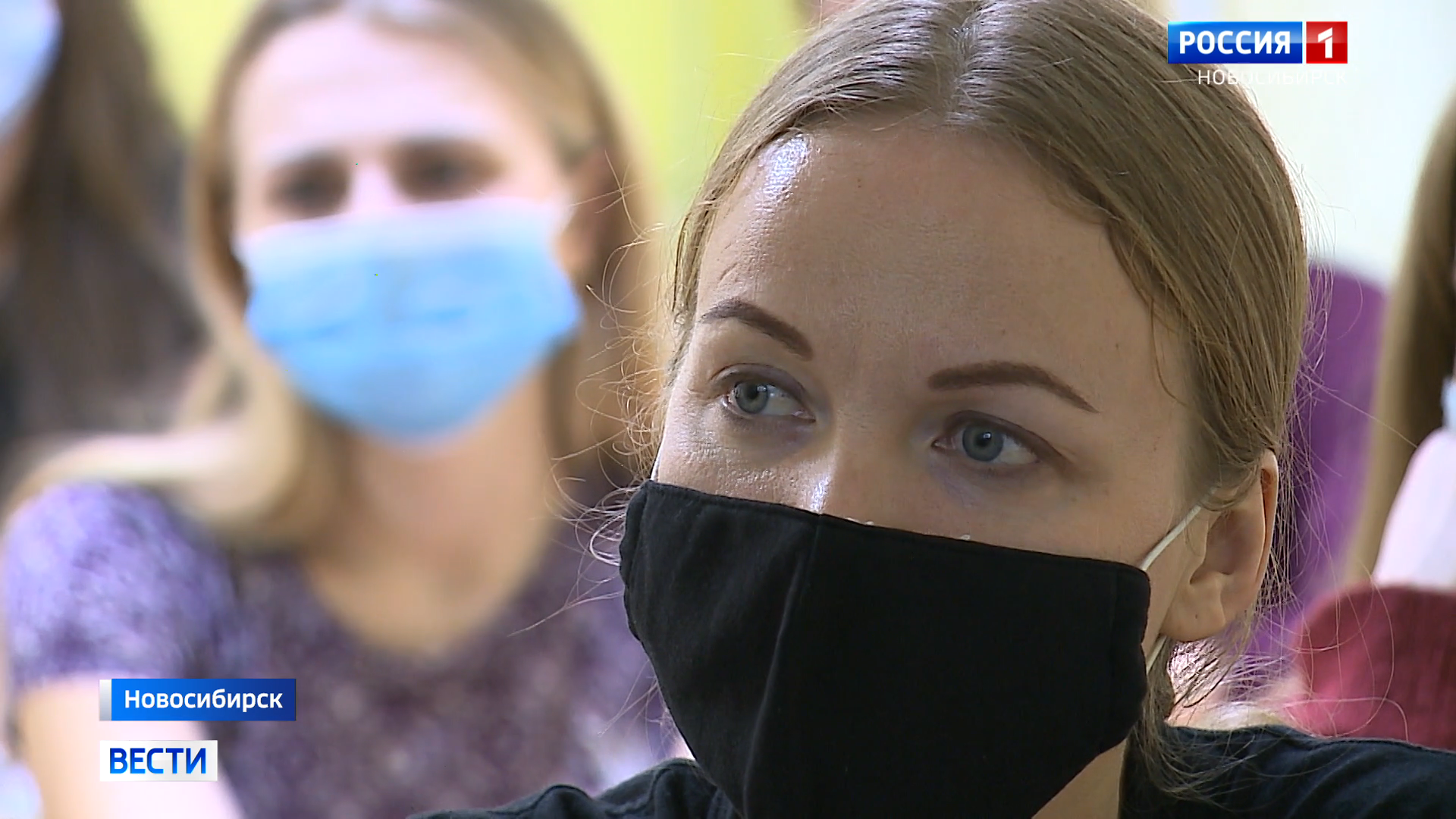Студенты новосибирских вузов возвращаются к очному обучению