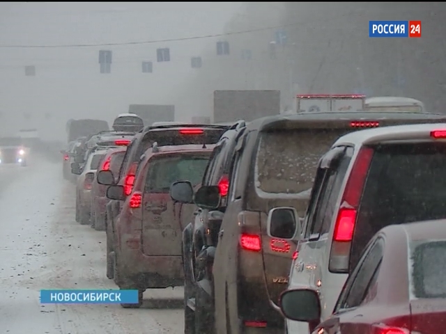 Хроника одного снегопада: зима пришла в Новосибирск
