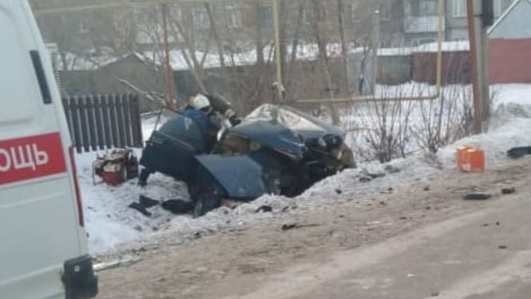 Один погиб и трое пострадали в аварии в Новосибирской области
