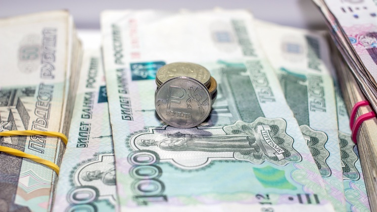 Новосибирец оформил 20 онлайн-займов на других людей и присвоил деньги