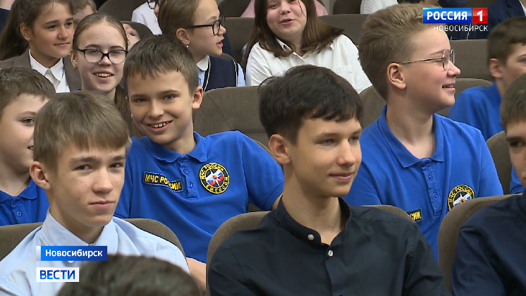 Новосибирские школьники стали участниками проекта «Любить Родину»