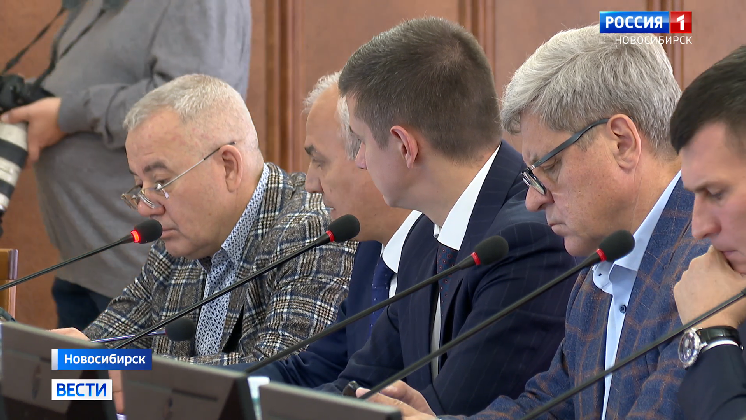 Депутаты критически оценили ход мусорной реформы в Новосибирской области