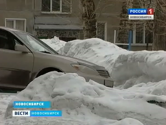 Мэр Новосибирска проверил готовность новосибирских дворов к весне