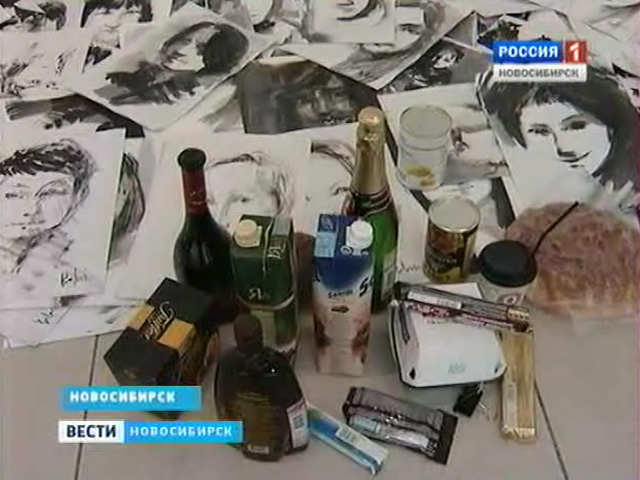 Молодой российский художник устроил акцию - меняет портрет на обед