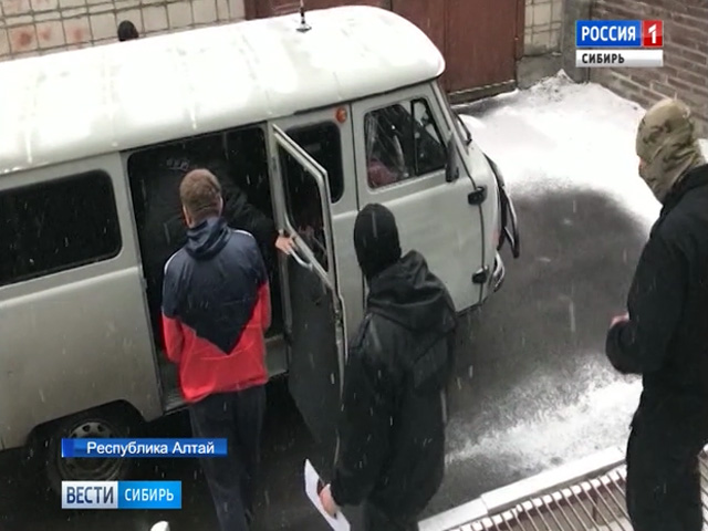 Мошенники последние новости. Горно-Алтайск преступность. Последние преступления в Новосибирске.