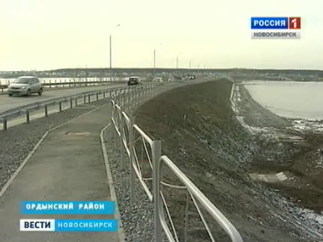 В Ордынском районе торжественно открыли новый мост через реку Орда