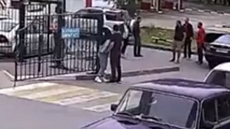 Криминальные новости новосибирск кировского района. Пытались похитить девушку. Пытались похитить девушку. Похищение девушки из новосибирска. Пытались похитить девушку.