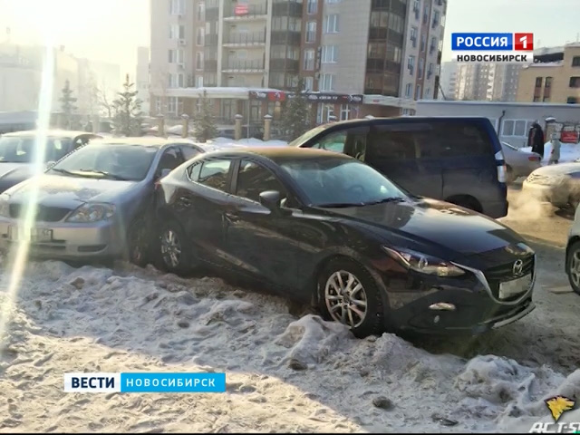 Аварии автомобилей в сильный Мороз