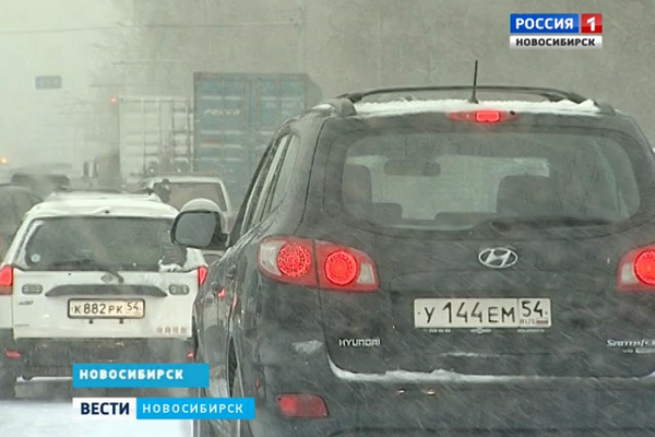 Синоптики обещают еще 5 дней обильных снегопадов в Новосибирске
