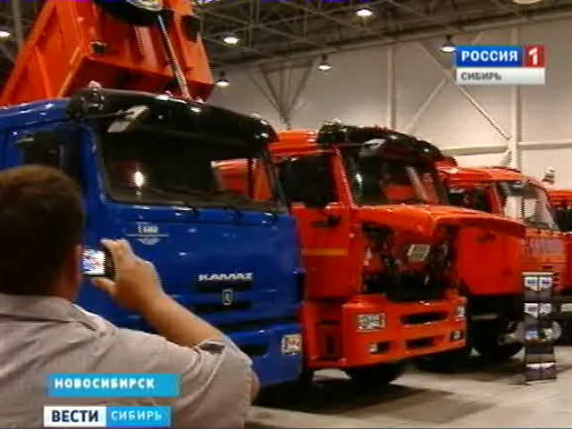 На новосибирской автовыставке представили будущее инфраструктуры транспортной отрасли