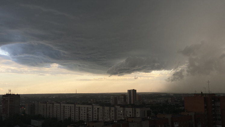 В Новосибирской области объявили штормовое предупреждение из-за ветра до 23 метров в секунду