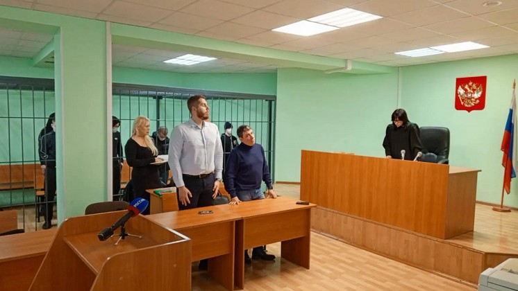 В Новосибирске вынесли суровый приговор банде похитителей 20-летнего юноши