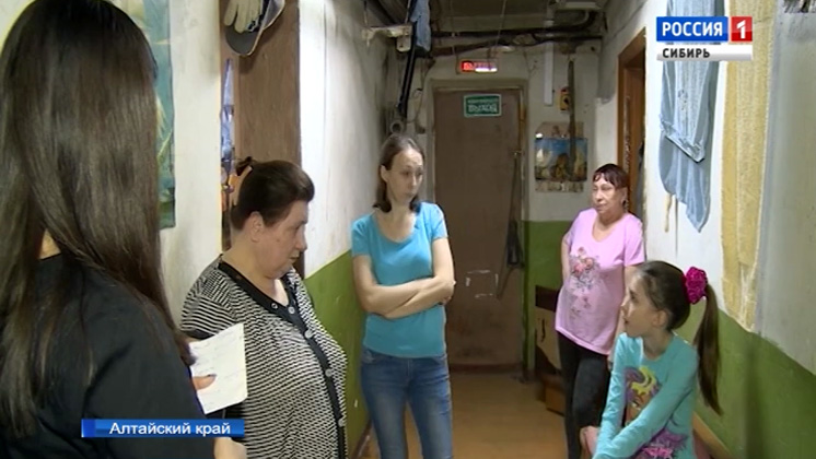 Несколько барнаульских семей спустя 40 лет выселяют из собственных квартир