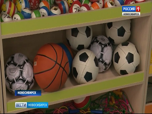 В Новосибирске проходит турнир по футболу среди детских садов