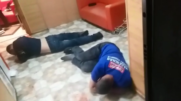 В Новосибирске пьяные посетители сауны напали на «гвардейцев»