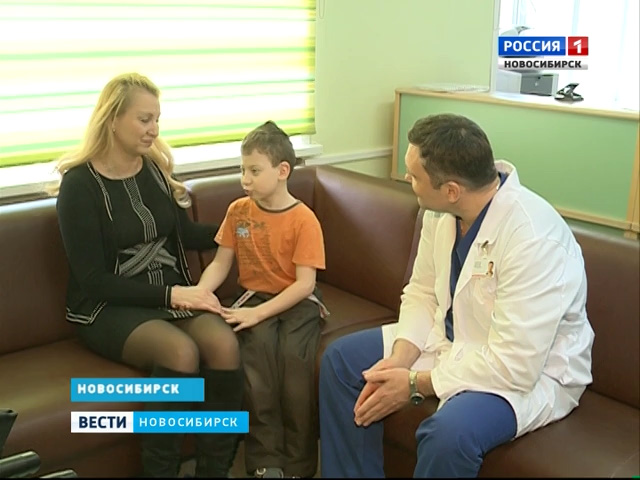Новосибирские хирурги впервые применили новую методику лечения гидроцефалии