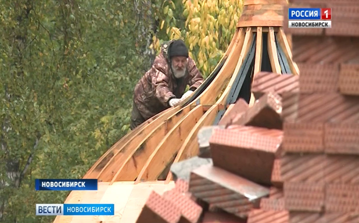 В Октябрьском районе Новосибирска строят храм на пожертвования