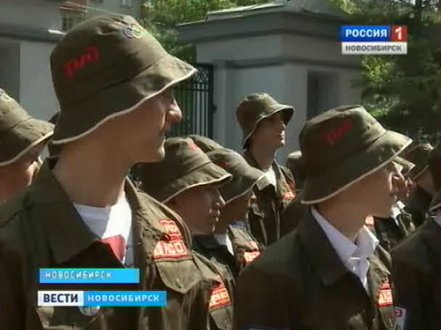 Студенческий стройотряд будущих железнодорожников открыл трудовой семестр