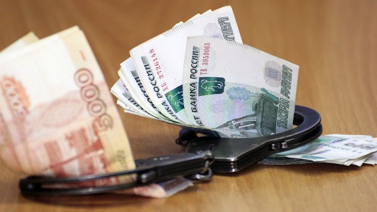 Жительница Новосибирска позволила злоумышленникам обналичить 17 миллионов рублей от ее имени