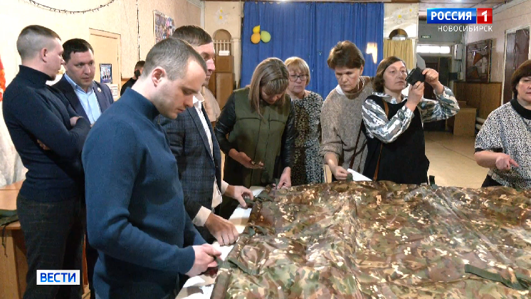 В Новосибирской области волонтёры шьют антидроновые одеяла для бойцов СВО