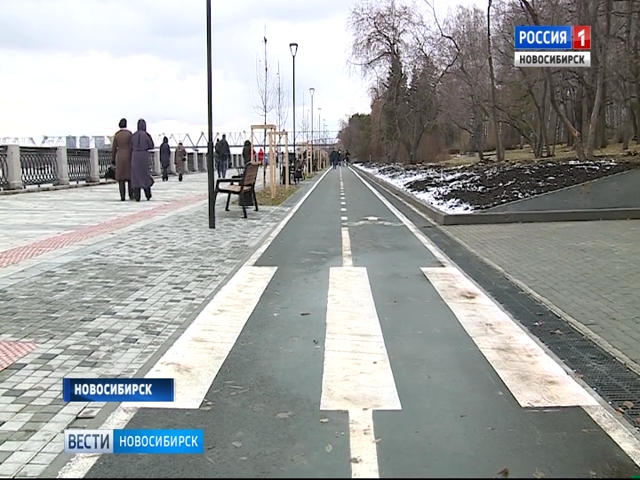 Андрей Травников оценил реконструкцию Михайловской набережной в Новосибирске   